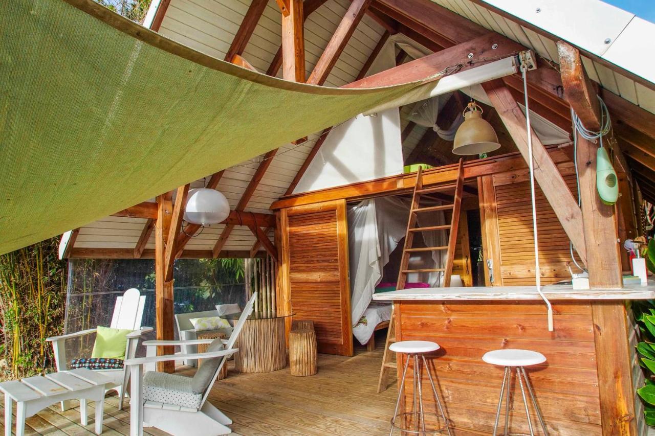 Tiki Villa